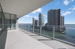 300 Biscayne Blvd, Miami, FL 33131 - Photo 35