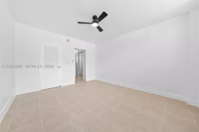 1300 Lincoln #D204, Miami Beach, FL 33139 - Photo 17