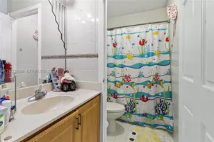 8454 NW 8th, Miami, FL 33126 - Photo 17