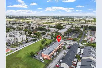 8454 NW 8th #2, Miami, FL 33126 - Photo 3
