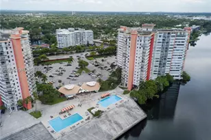 1301 NE Miami Gardens, Miami, FL 33179 - Photo 27
