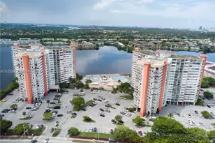 1301 NE Miami Gardens, Miami, FL 33179 - Photo 25