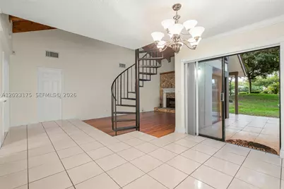 9367 SW 1st #808, Plantation, FL 33324 - Photo 15