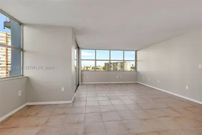 1300 NE Miami Gardens #714E, Miami, FL 33179 - Photo 7