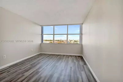 1300 NE Miami Gardens #714E, Miami, FL 33179 - Photo 21