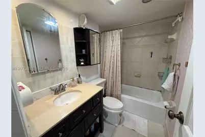 450 Commodore #306, Plantation, FL 33325 - Photo 23