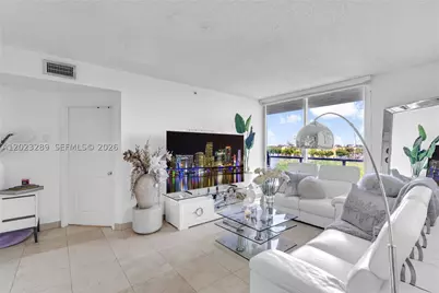 5077 NW 7th #517, Miami, FL 33126 - Photo 5