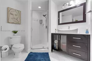5077 NW 7th, Miami, FL 33126 - Photo 15