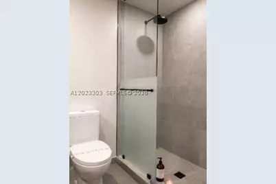 121 NE 5th #3203, Miami, FL 33132 - Photo 7