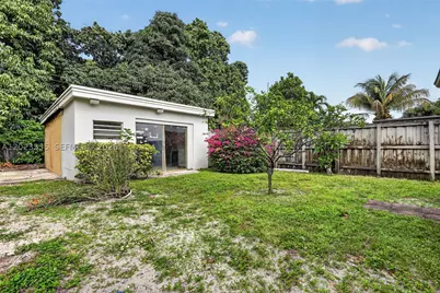 2030 N 57th, Hollywood, FL 33021 - Photo 23