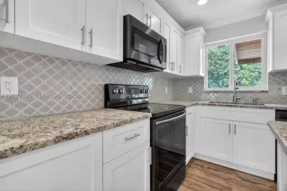 2030 N 57th, Hollywood, FL 33021 - Photo 7
