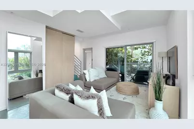 734 Michigan #7, Miami Beach, FL 33139 - Photo 15