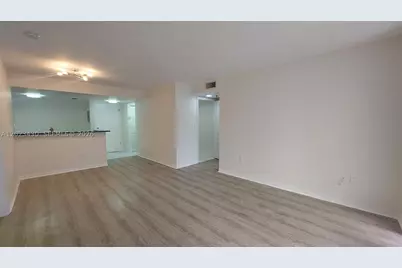 2642 Collins #408, Miami Beach, FL 33140 - Photo 1