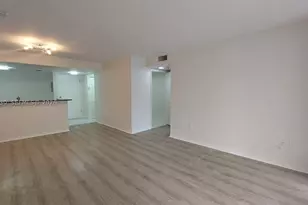2642 Collins, Miami Beach, FL 33140 - Photo 1