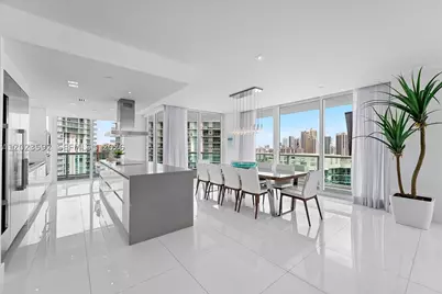 16500 Collins #2451, Sunny Isles Beach, FL 33160 - Photo 15