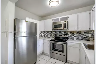 3021 W 76th #C-203, Hialeah, FL 33018 - Photo 5