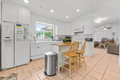 2650 Scott, Hollywood, FL 33020 - Photo 7