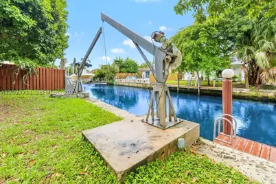 2650 Scott, Hollywood, FL 33020 - Photo 27