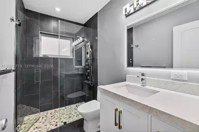 709 NW 9th, Hallandale Beach, FL 33009 - Photo 29