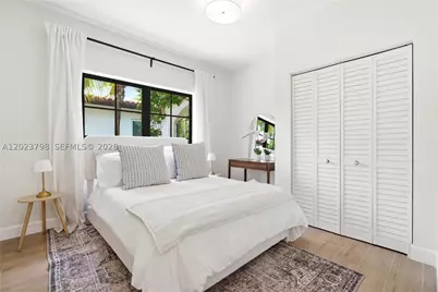 1220 Cordova, Coral Gables, FL 33134 - Photo 11