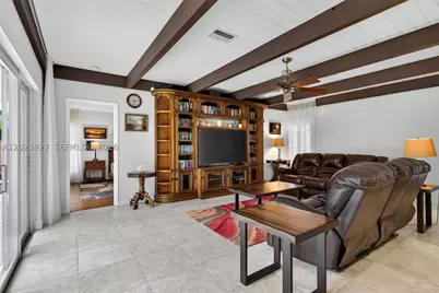 3408 Dover, Pompano Beach, FL 33062 - Photo 9