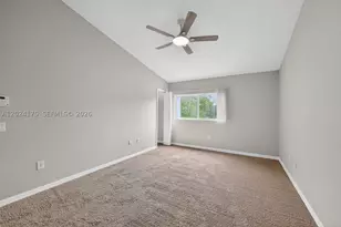 12966 Kings Crossing, Gibsonton, FL 33534 - Photo 17