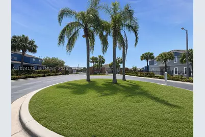 12966 Kings Crossing, Gibsonton, FL 33534 - Photo 3
