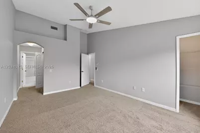 12966 Kings Crossing, Gibsonton, FL 33534 - Photo 21