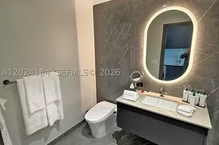 20 NE 11, Miami, FL 33132 - Photo 7