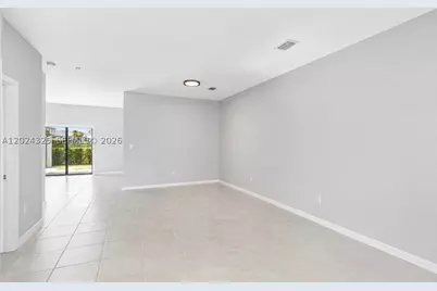 20478 NW 4th #20478, Miami Gardens, FL 33169 - Photo 3