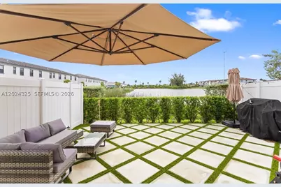 20478 NW 4th #20478, Miami Gardens, FL 33169 - Photo 23