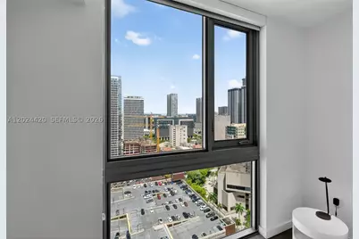 227 NE 2nd #2805, Miami, FL 33132 - Photo 11