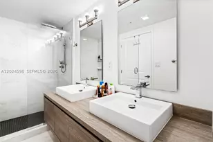 400 Sunny Isles, Sunny Isles Beach, FL 33160 - Photo 49