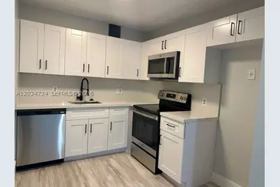 850 SW 133rd #106B, Pembroke Pines, FL 33027 - Photo 7