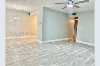 850 SW 133rd #106B, Pembroke Pines, FL 33027 - Photo 5
