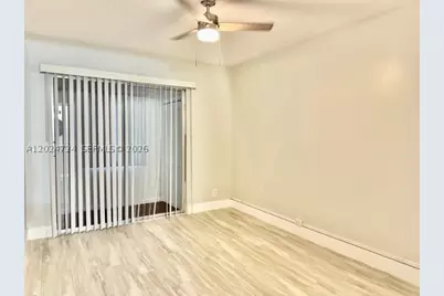 850 SW 133rd #106B, Pembroke Pines, FL 33027 - Photo 17