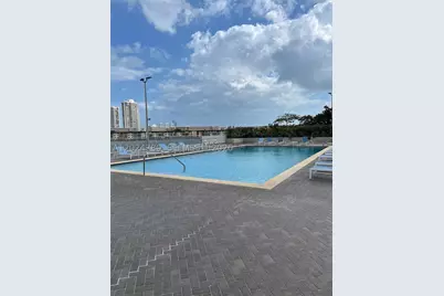18081 Biscayne #1904, Aventura, FL 33160 - Photo 39