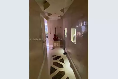 18081 Biscayne #1904, Aventura, FL 33160 - Photo 11