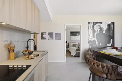 121 NE 5th #1712, Miami, FL 33132 - Photo 9
