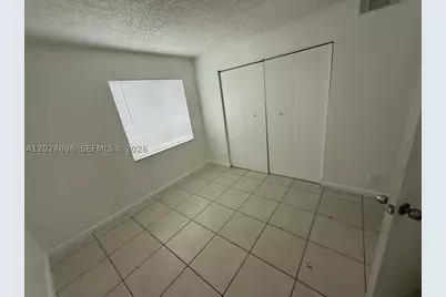 6921 Pembroke #6927, Pembroke Pines, FL 33023 - Photo 9