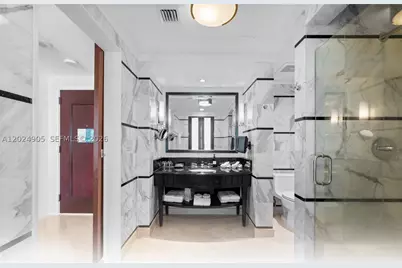 4391 Collins #1001, Miami Beach, FL 33140 - Photo 11
