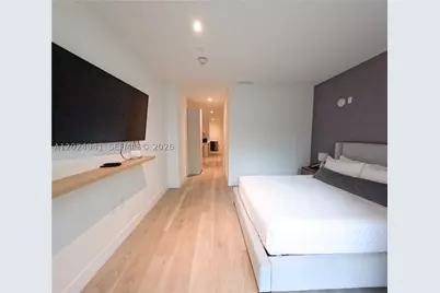 229 SW 9th #508, Miami, FL 33130 - Photo 5