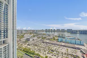 18201 Collins, Sunny Isles Beach, FL 33160 - Photo 39