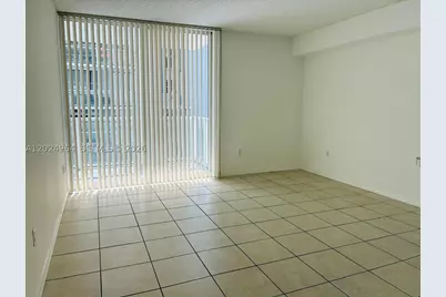 5085 NW 7th #909, Miami, FL 33126 - Photo 5