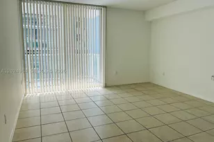 5085 NW 7th, Miami, FL 33126 - Photo 5