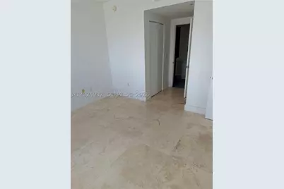 92 SW 3rd #3909, Miami, FL 33130 - Photo 7