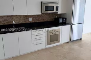 92 SW 3rd, Miami, FL 33130 - Photo 11