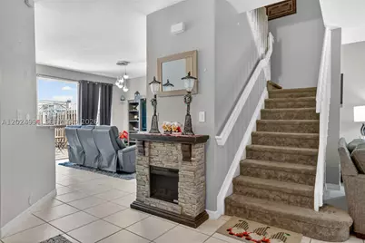 16651 SW 79th, Miami, FL 33193 - Photo 7