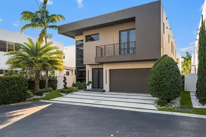 7534 NW 98th, Doral, FL 33178 - Photo 1