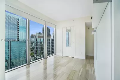 1300 Brickell Bay #3402, Miami, FL 33131 - Photo 13
